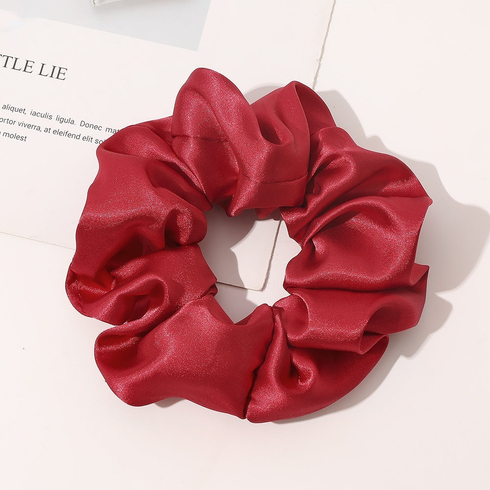 Chouchou en satin de soie rouge parisien